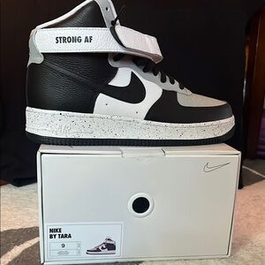 Black and White High-Top Sneakers with Speckled Sole